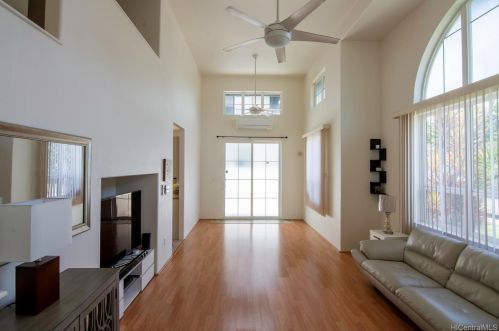 911102 Lanakoi St, Kapolei, HI 96707-2906