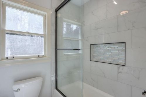 1775 Brandon Hall Dr, Atlanta GA  30350-3706 exterior