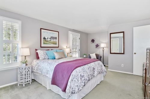 7166 Bentley Cir, Englewood CO 80112-1186 exterior