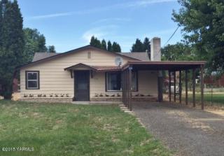 1210 Canal Rd, Tieton, WA 98947