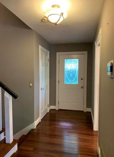 500 Carriage Dr, Atlanta GA  30328-3307 exterior
