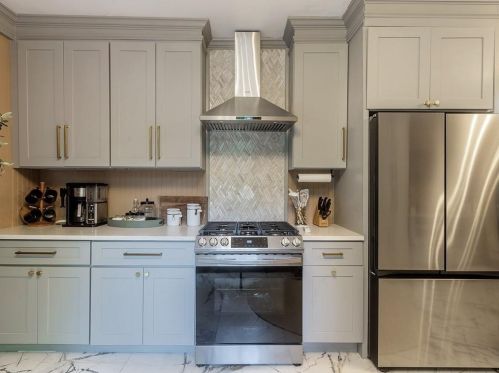 166 Lindbergh Dr, Atlanta GA  30305-3729 exterior