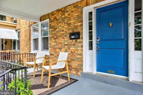 555 Burrowes Ave, Lancaster PA  17602-2120 exterior