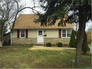 126 Dry Hill Rd, Norwalk CT  06851-3127 exterior