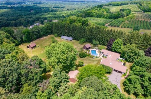 260 Long Bottom Rd, Southington, CT 06489-1351