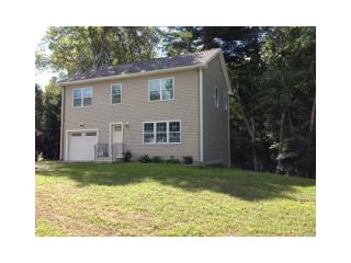20 Whispering Pines Rd, Richmond, RI 02898-1217