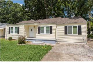 5611 Clemons Rd, Chattanooga, TN 37412-3113