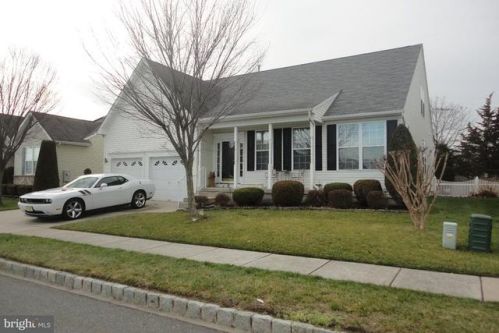 18 Chrissy Way, Erial, NJ 08081-4928