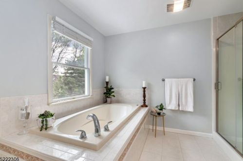 4 Morgan Ct, Dover NJ  07869-1445 exterior