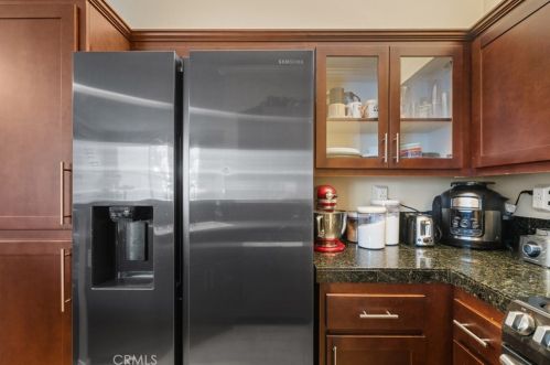 1091 Positano Ave, Anaheim CA  92808-1542 exterior