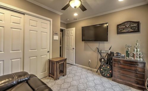 56 Woodland Park, Huntington CT  06484-5347 exterior