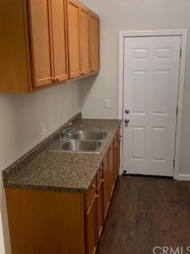 4079 Almond St, Riverside CA  92501-3533 exterior