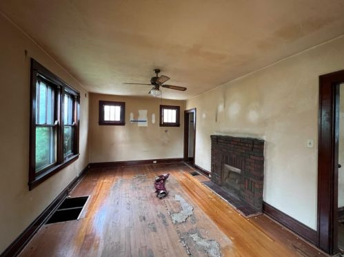 7350 Harrison Ave, Cincinnati OH  45231-4325 exterior