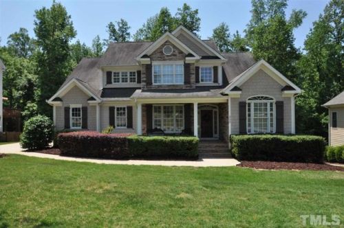 300 Mantle Dr, Clayton, NC 27527-3970