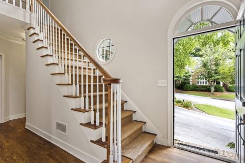 2771 Brookgrove Ln, Atlanta, GA 30339-5331