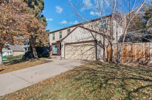 15907 Kepner Dr, Aurora, CO 80017-3005