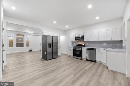 1249 Langham Ave, Camden NJ 08103-2818 exterior