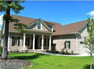 15 Oakcrest Dr, Savannah, GA 31405-8140
