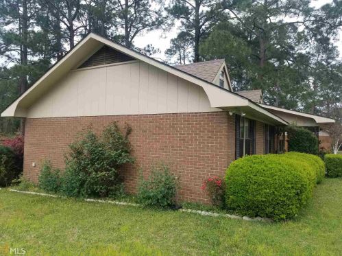 111 Washington Ave, Fitzgerald, GA 31750-8596