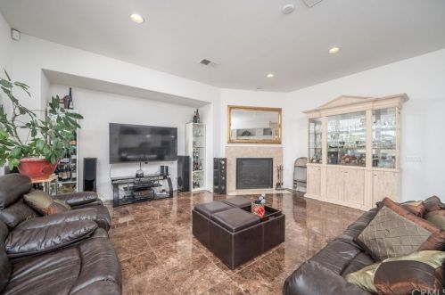 16550 Catalonia Dr, Riverside CA  92504-8701 exterior