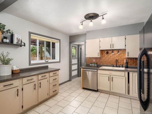 3372 Saratoga Ave, Englewood CO 80110-6204 exterior