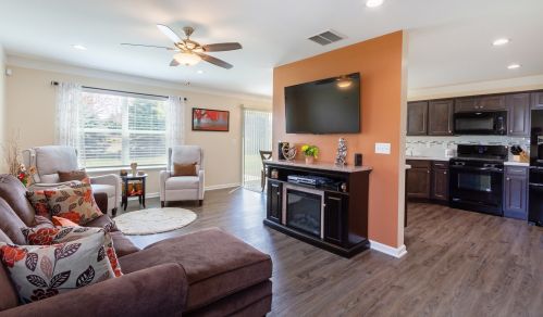 1295 Da Vinci Dr, Pingree Grove, IL 60140-5600