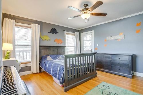 4132 Locke Ave, Fort Worth TX  76107-5515 exterior