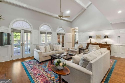 7660 Ball Mill Rd, Atlanta GA  30350-4406 exterior