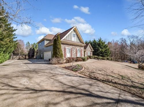 8315 Heartwood Ct, Gainesville, GA 30506-6364