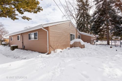 116 Edgehill Dr, Lemont IL  60440-2805 exterior