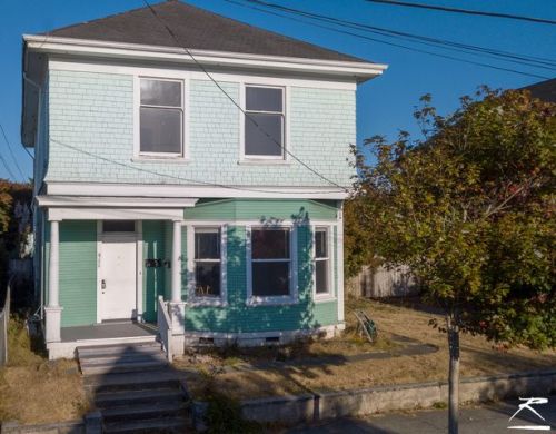 911 C St, Eureka, CA 95501-1754