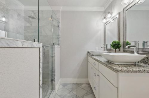 5426 Caladium Dr, Dallas TX  75230-2620 exterior