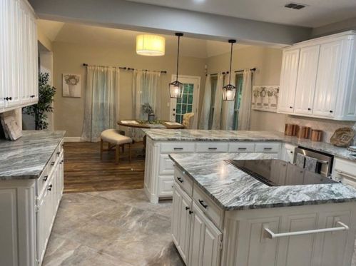 6005 Autumn Hills Dr, Fort Worth TX  76140-9695 exterior