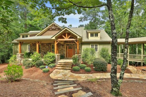 11 Creek Trl, Big Canoe, GA 30143-0022