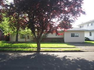 1405 Chestnut St, Albany, OR 97322-6976