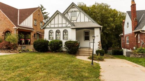 1418 Covedale Ave, Cincinnati OH  45238-3815 exterior