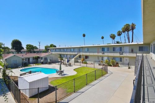 14149 Mulberry Dr, Whittier, CA 90605-3139