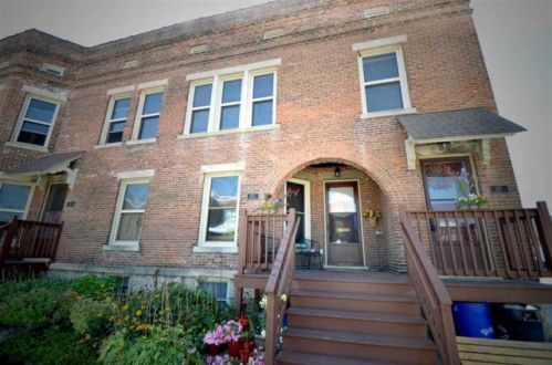 421 Market St, Rockford, IL 61107-3911