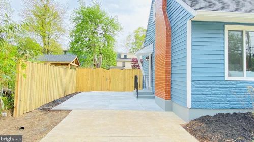 1002 Kerwin Rd, Silver Spring MD  20901-1865 exterior