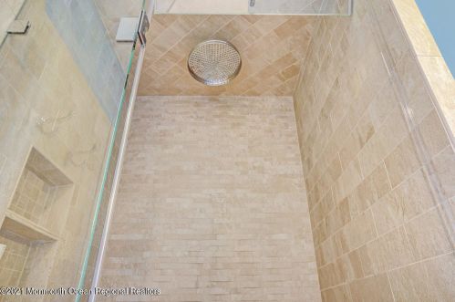 700 Mattison Ave, Tinton Falls NJ  07712-7021 exterior