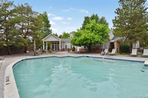 1011 Valentia St, Denver CO  80247-6812 exterior