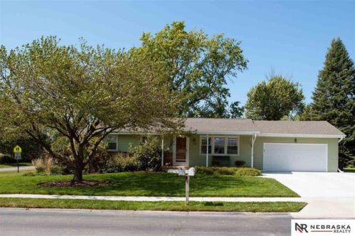 100 8th St, Springfield, NE 68059-5705