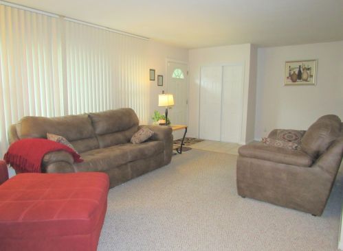 14538 University Ave, Dolton, IL 60419-1906