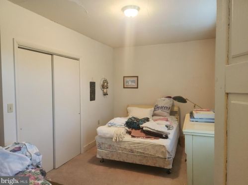 750 Summit Dr, Lancaster PA  17601-1152 exterior