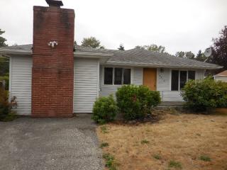 10416 Croft St, Tacoma, WA 98444-6031