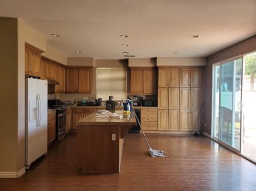 1239 Longbranch Rd, San Jacinto, CA 92582-4239