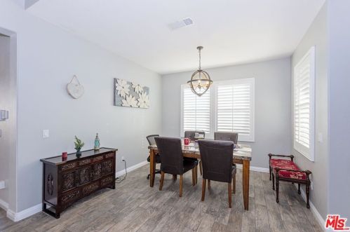 44034 Marbella St, Lancaster CA 93536-6856 exterior