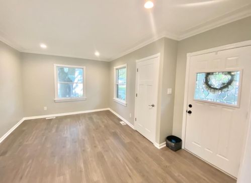 2139 Inner Cir, Hammond IN  46321-3214 exterior