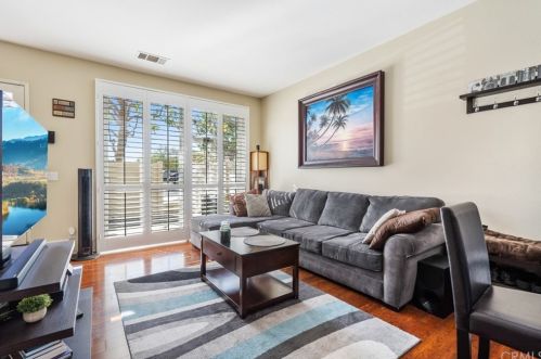 849 Yellowstone Way, Anaheim, CA 92808-2358