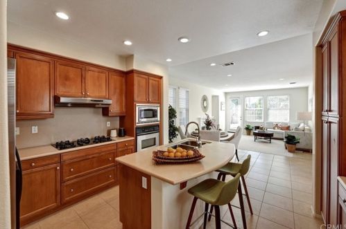 7 Coriander, Irvine CA  92603-0651 exterior